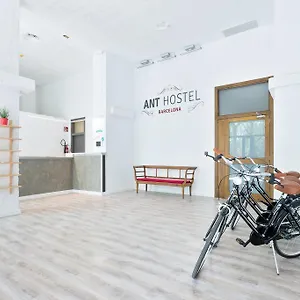 Хостел Ant, Барселона