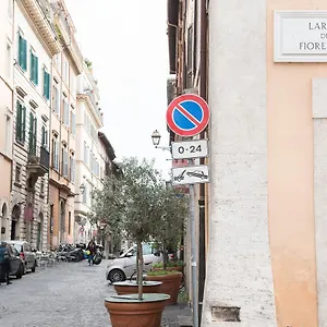 Domus Giulia 2* Roma