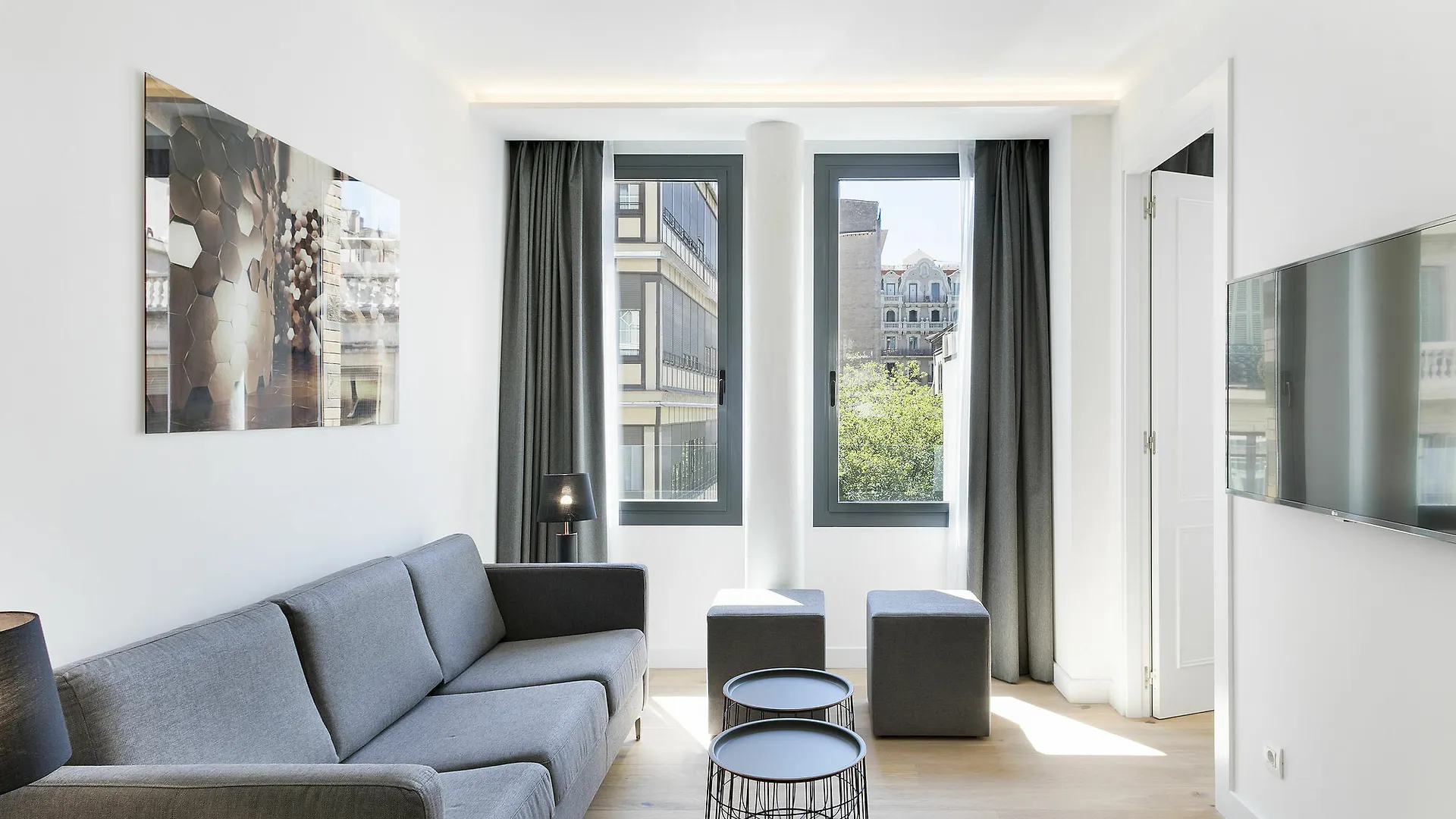 Murmuri Residence Mercader Barcelona 4*,  Spain